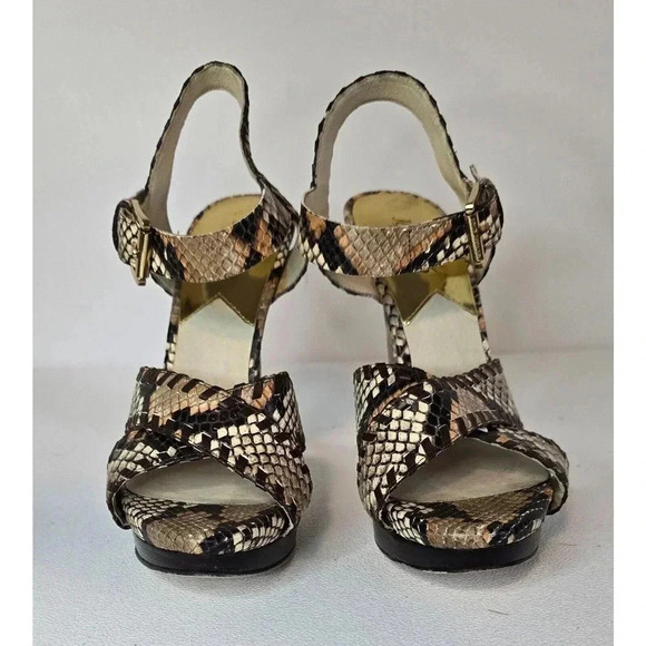 Michael Kors JET SET 6 Odessa 7.5 M Leather Snake Print Buckle HEELS Sandals - Picture 3 of 9